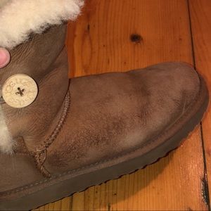 Bailey Button Ugg